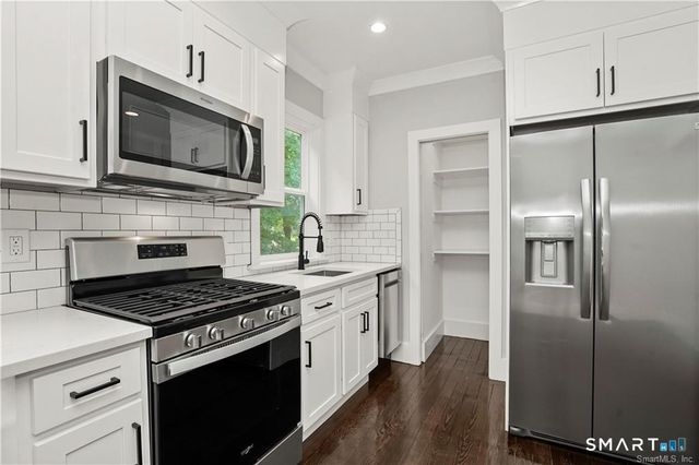 174 Coram Avenue 2B, Shelton, CT 06484