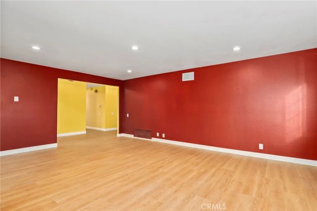 11001 Limerick Avenue, Chatsworth, CA 91311