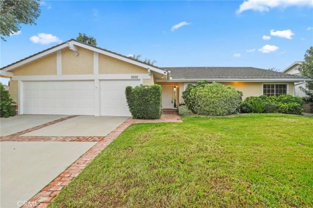 11001 Limerick Avenue, Chatsworth, CA 91311
