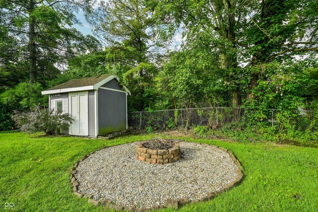 7505 Blue Creek South Drive, Indianapolis, IN 46256