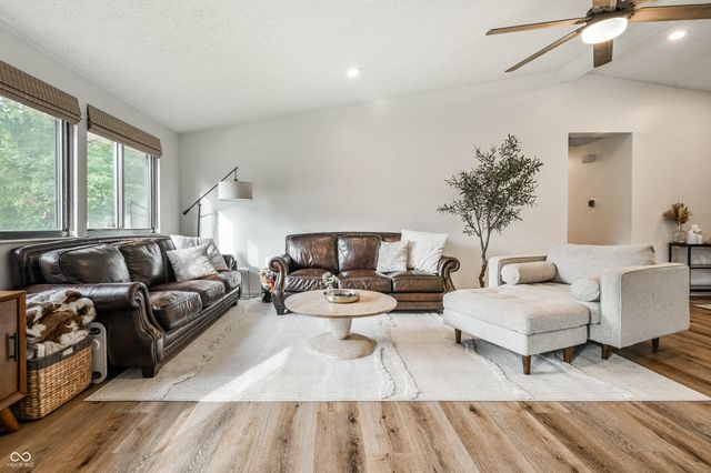 7505 Blue Creek South Drive, Indianapolis, IN 46256