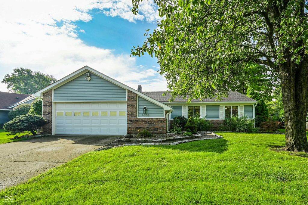 7505 Blue Creek South Drive, Indianapolis, IN 46256
