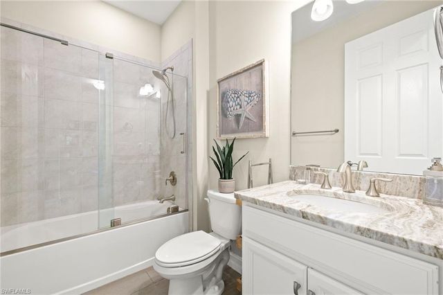 14546 Tropical DR, Naples, FL 34114