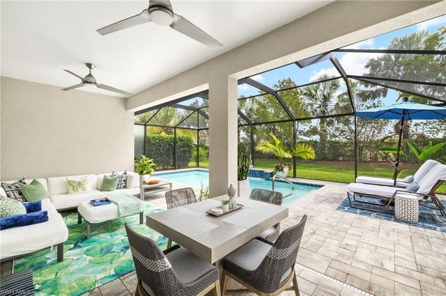 14546 Tropical DR, Naples, FL 34114