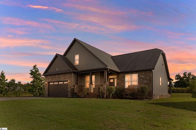 555 Old Bethel Road, Moore, SC 29369