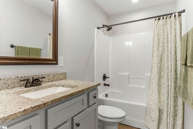 555 Old Bethel Road, Moore, SC 29369