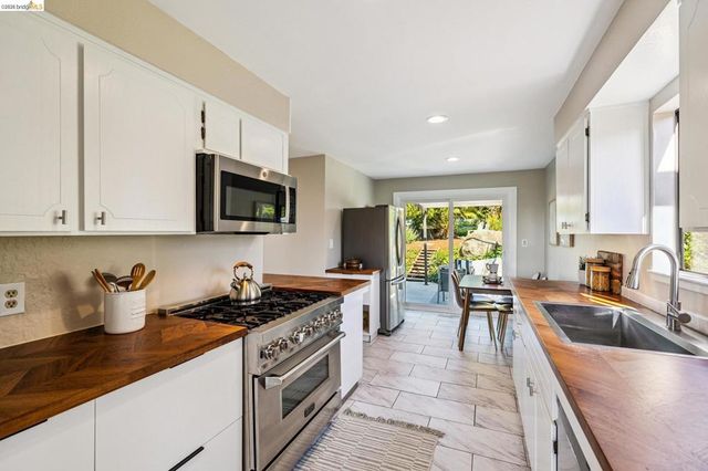 6025 Jordan Ave, El Cerrito, CA 94530