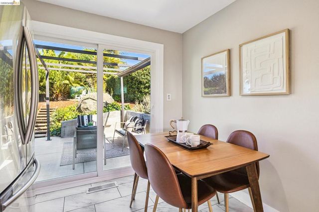 6025 Jordan Ave, El Cerrito, CA 94530