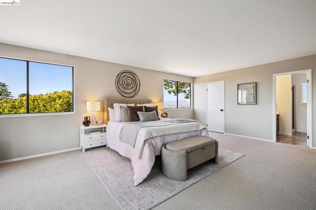 6025 Jordan Ave, El Cerrito, CA 94530