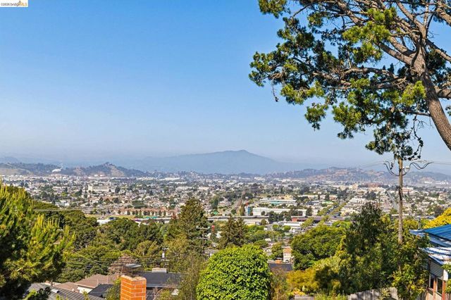 6025 Jordan Ave, El Cerrito, CA 94530