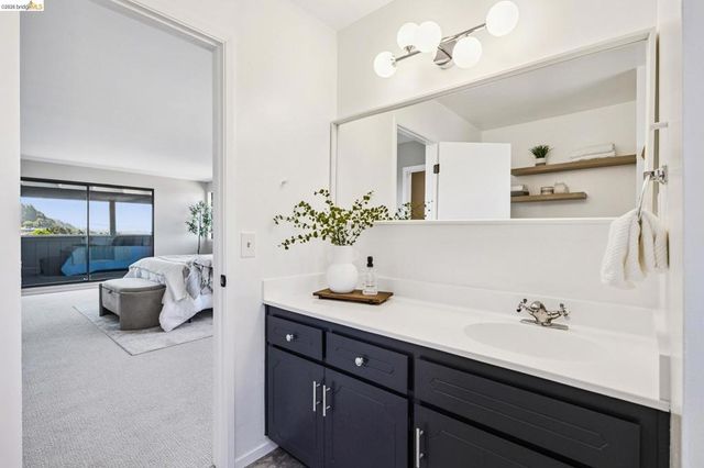 6025 Jordan Ave, El Cerrito, CA 94530