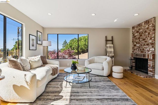 6025 Jordan Ave, El Cerrito, CA 94530