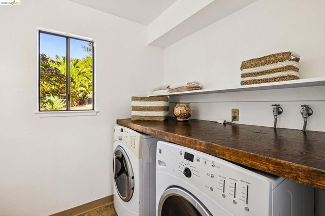 6025 Jordan Ave, El Cerrito, CA 94530
