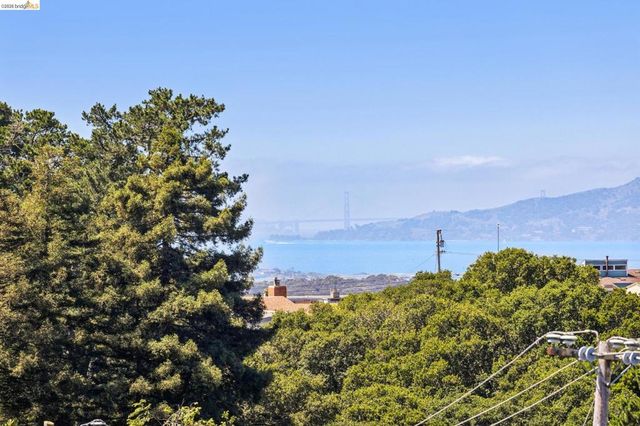 6025 Jordan Ave, El Cerrito, CA 94530