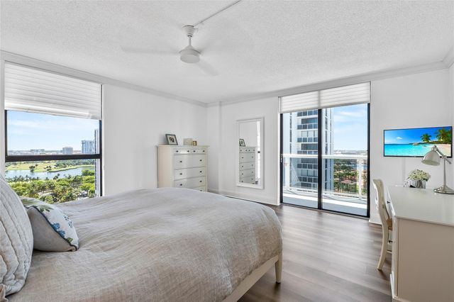 20515 E Country Club Drive 1848, Miami, FL 33180