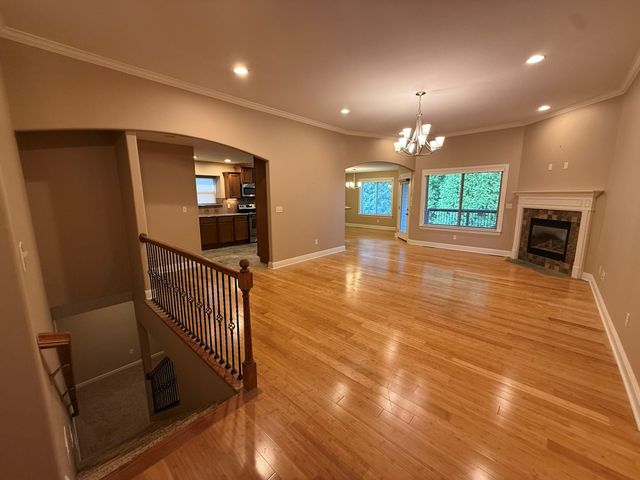 6802 STANWOOD DR, Columbia, MO 65203