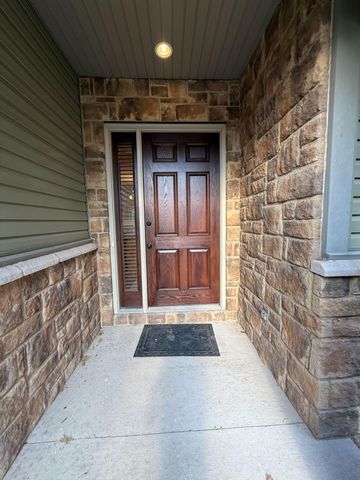6802 STANWOOD DR, Columbia, MO 65203