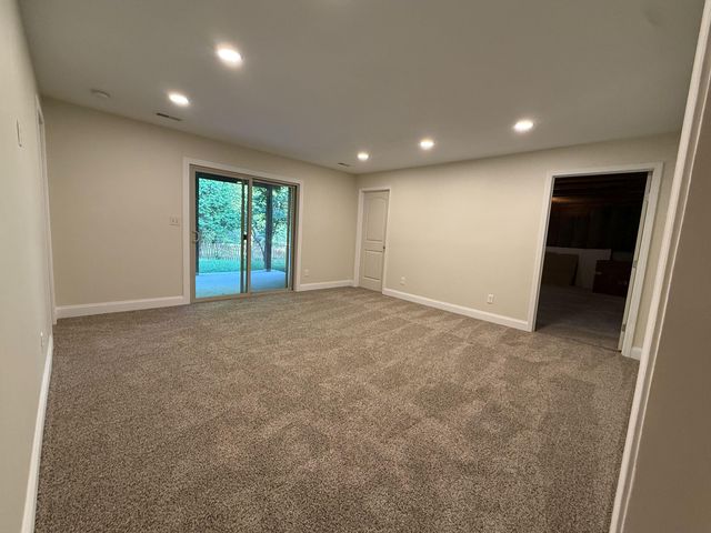 6802 STANWOOD DR, Columbia, MO 65203