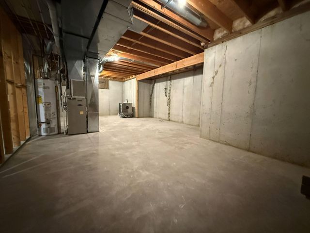 6802 STANWOOD DR, Columbia, MO 65203