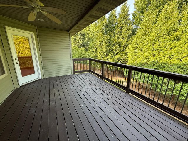 6802 STANWOOD DR, Columbia, MO 65203