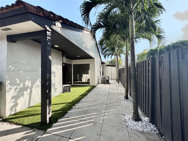 4840 SW 149th Ct 16F, Miami, FL 33185