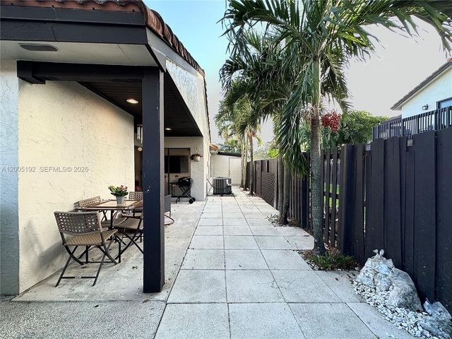 4840 SW 149th Ct 16F, Miami, FL 33185