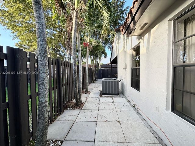 4840 SW 149th Ct 16F, Miami, FL 33185