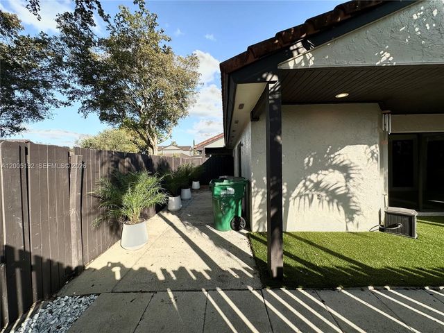 4840 SW 149th Ct 16F, Miami, FL 33185