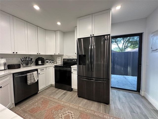 4840 SW 149th Ct 16F, Miami, FL 33185