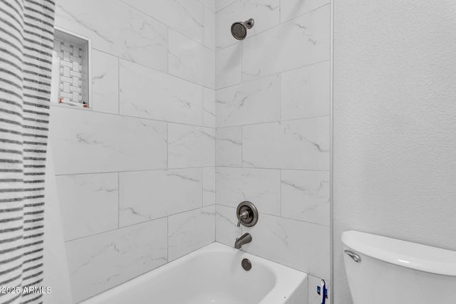 1510 E COMMERCE Avenue, Gilbert, AZ 85234