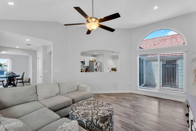 1510 E COMMERCE Avenue, Gilbert, AZ 85234