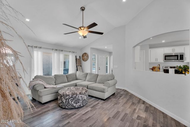 1510 E COMMERCE Avenue, Gilbert, AZ 85234