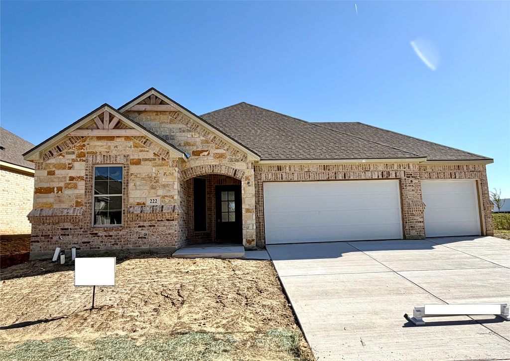 222 Cheyenne Trail, Alvarado, TX 76009