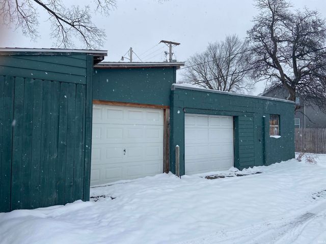 337 Lincoln Way, South Bend, IN 46601