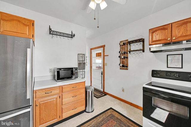 1801 URSINUS AVE, Lancaster, PA 17603