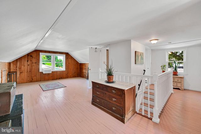 1801 URSINUS AVE, Lancaster, PA 17603