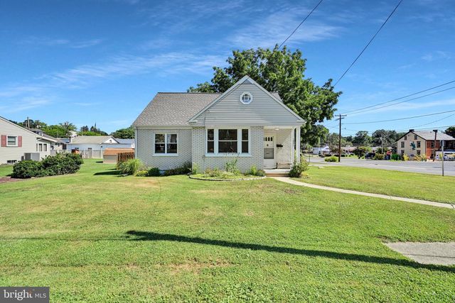 1801 URSINUS AVE, Lancaster, PA 17603