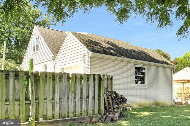 1801 URSINUS AVE, Lancaster, PA 17603