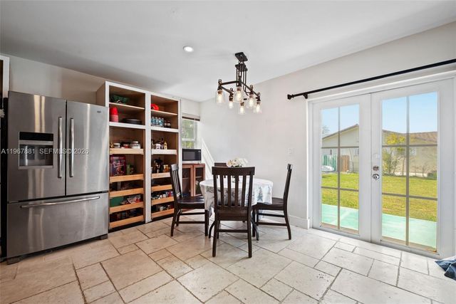 296 Navajo St, Miami Springs, FL 33166