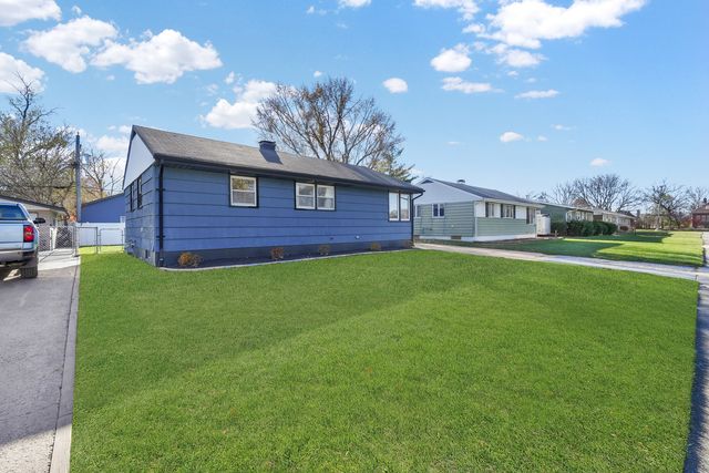 19 Mohawk Drive, Thornton, IL 60476