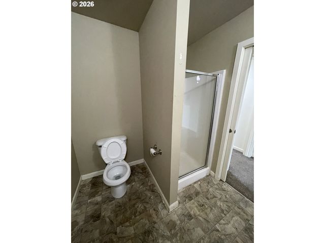 16735 Sw BASELINE Rd, Beaverton, OR 97006