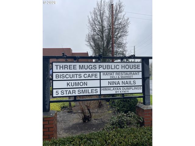 16735 Sw BASELINE Rd, Beaverton, OR 97006