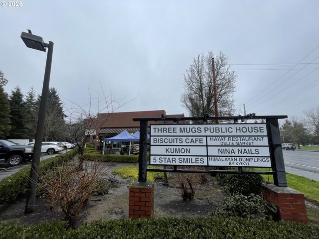 16735 Sw BASELINE Rd, Beaverton, OR 97006