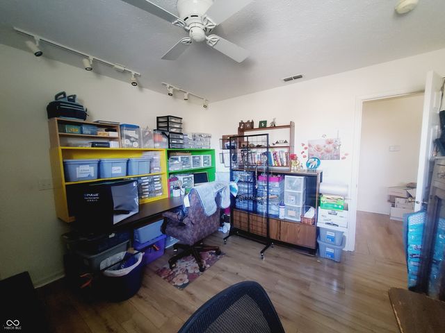 10916 Meadow Lake Drive, Indianapolis, IN 46229