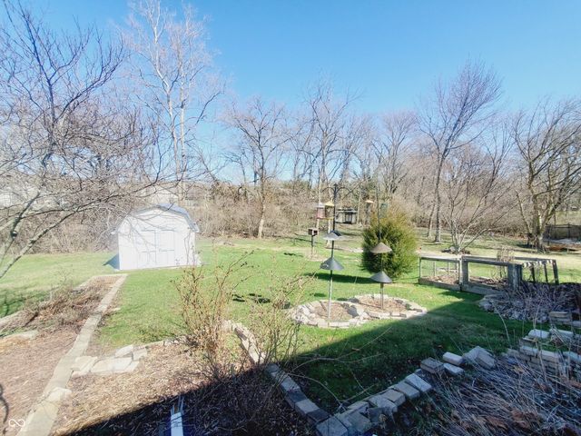 10916 Meadow Lake Drive, Indianapolis, IN 46229