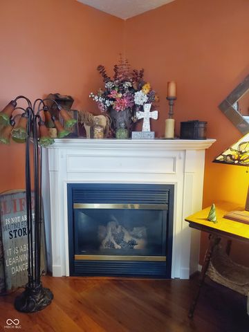 10916 Meadow Lake Drive, Indianapolis, IN 46229