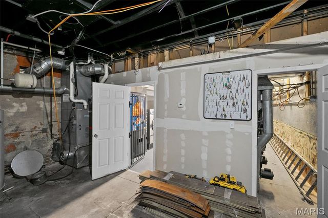 5412 Ulena Avenue, St Louis, MO 63116