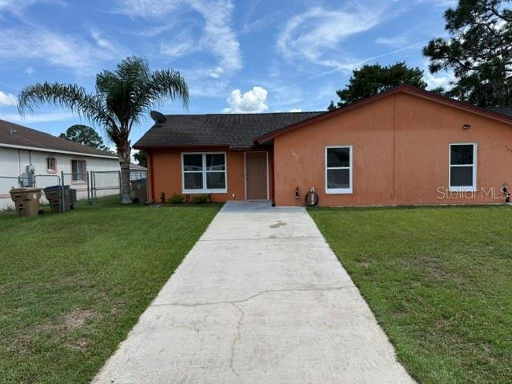 787 LUCAYA DRIVE 787, Kissimmee, FL 34758