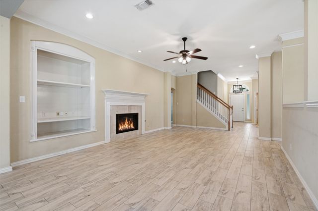 900 Muirfield Drive, Mansfield, TX 76063
