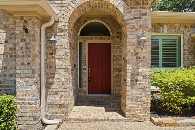 900 Muirfield Drive, Mansfield, TX 76063